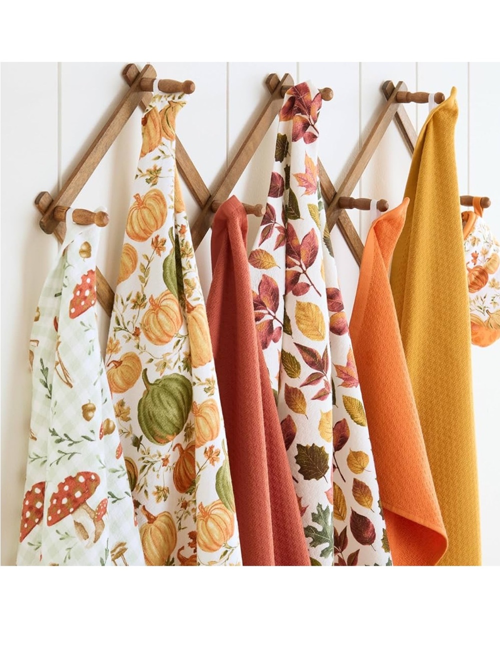 Martha Stewart Mushroom Kitchen Towel 3-Pack Set, Burnt Orange/Green/White,
NWT - Picture 4 of 8